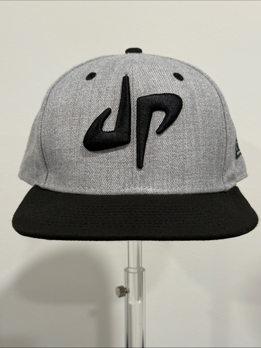 New Era x Dude Perfect Gray Heather and Black Flat-Brim Snapback Hat